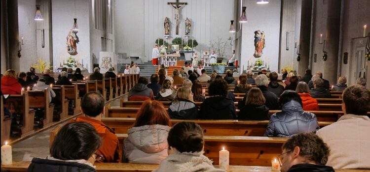 Ostern 2024 – Jesus lebt, Halleluja! Ostern 2024 – Jesus lebt, Halleluja!